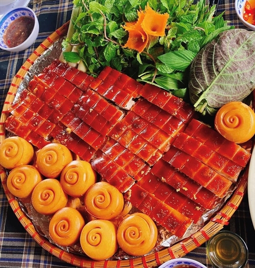 ĐỆ NHẤT HEO TỘC